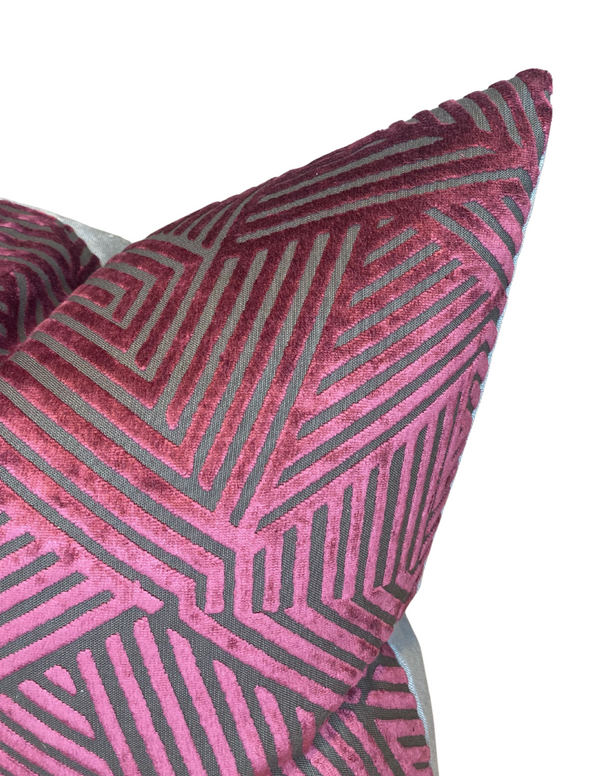 Maze Velvet Pillow Cover in Merlot