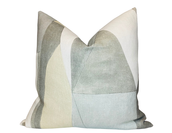 Kelly Wearstler District Pillow Cover in Alabaster