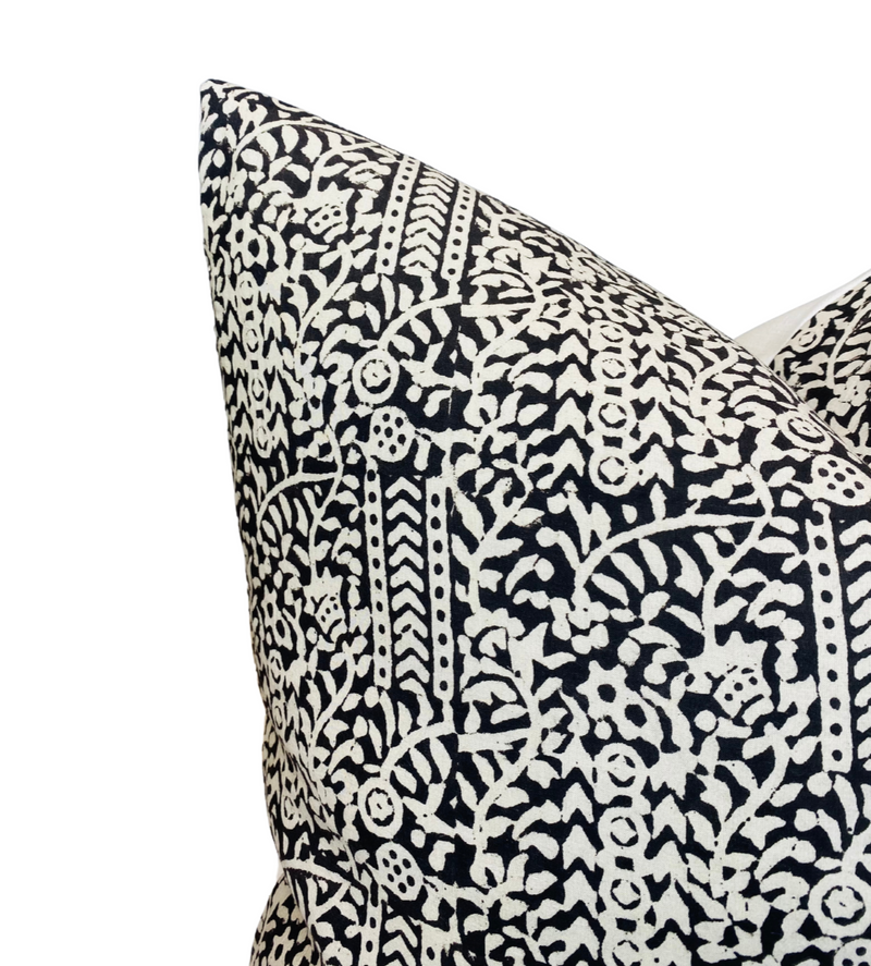 Trellis Pillow Cover in Tan on Black