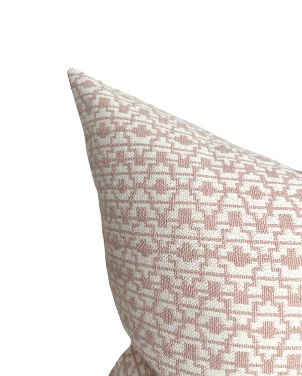 Nisa Pillow Cover in Pink