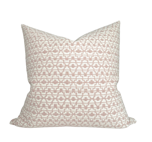 Nisa Pillow Cover in Pink