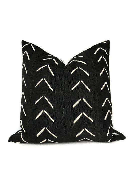 Chevron Print Arrow African Mudcloth Pillow Cover in Black