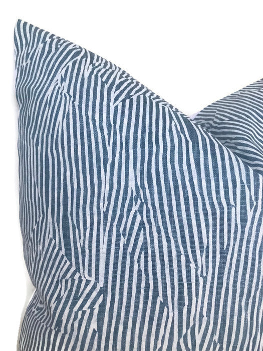 Kelly Wearstler Avant Pillow Cover in Blue