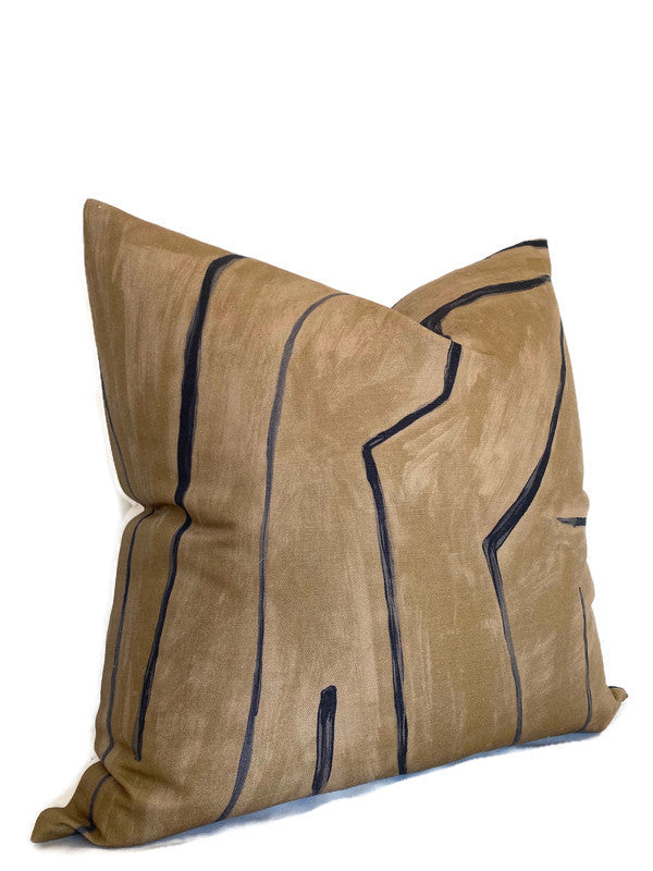 Kelly Wearstler Graffito Pillow Cover in Java