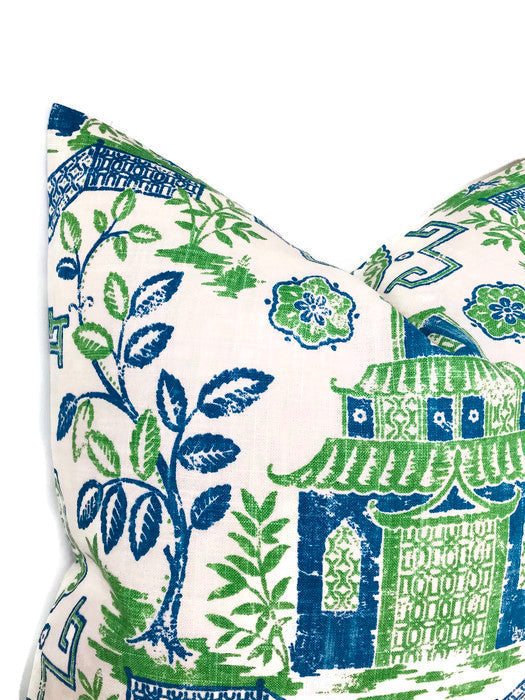 Teahouse Toile Pillow Cover in Kelly Green